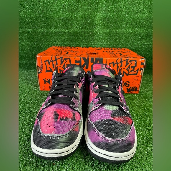 Dunk Low main image 5